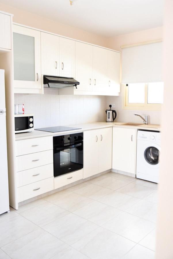 Royal Seacrest А203 Sea View Apartment Paphos Exterior photo